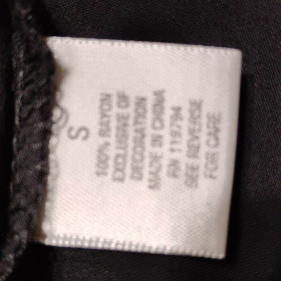 Dress Barn top - Picture 15 of 16